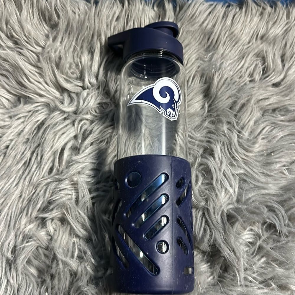 Los Angeles Rams Duck House Sports Water Bottle Glass & Rubber NFL Fan Gear